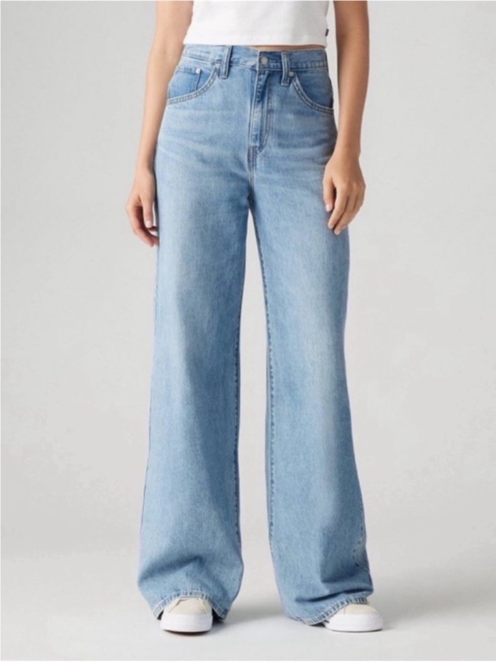 Levi’s Women’s High Rise Cinch Baggy Jeans - Invested Indigo Size 27x31 NWT